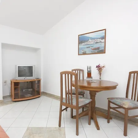 Apartman By The Sea Tisno, Murter - 3222 Tisno