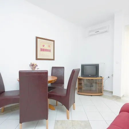 Apartman By The Sea Tisno, Murter - 3222 *